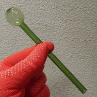 Стеклянная трубка для курения Nova Oil Green Ø25 мм. Стеклянная трубка для курения Nova Oil Green Ø25 мм.