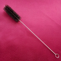 Ерш для чистки стеклянной трубки Bristles Power черный D - 2 см. Ерш для чистки стеклянной трубки Bristles Power черный D - 2 см.