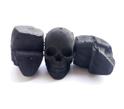 Уголь для кальяна Skull (череп) ореховый 1 шт. Уголь для кальяна Skull (череп) ореховый 1 шт.